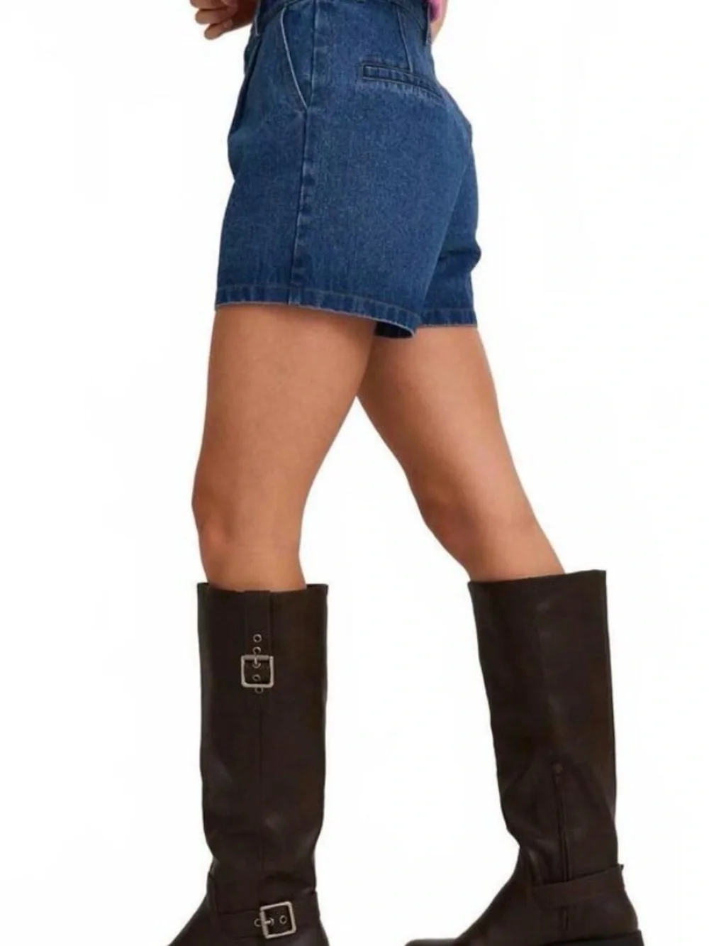 Le Lis NWT High-Rise Denim Shorts in Indigo